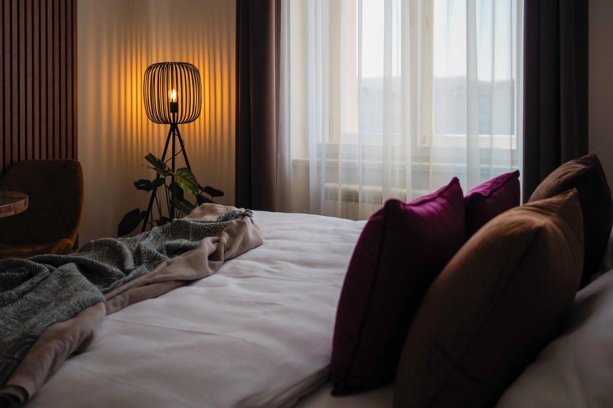 Rasinovo Nabrezi - Riverside Residence 布拉格 外观 照片